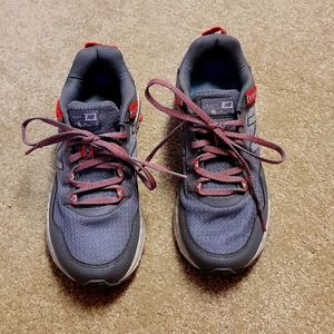 New Balance, Gray and Pink, Size 7